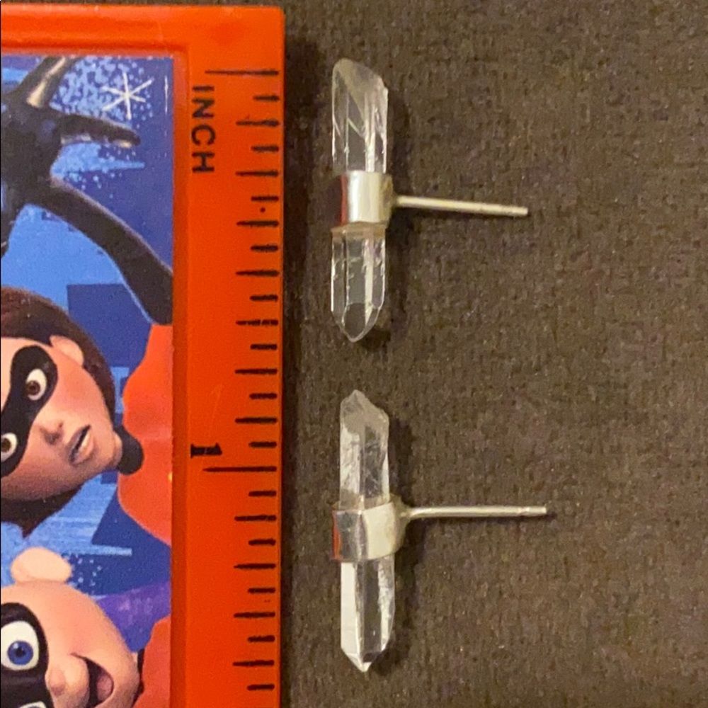 SS clear quartz studs - Picture 6 of 6